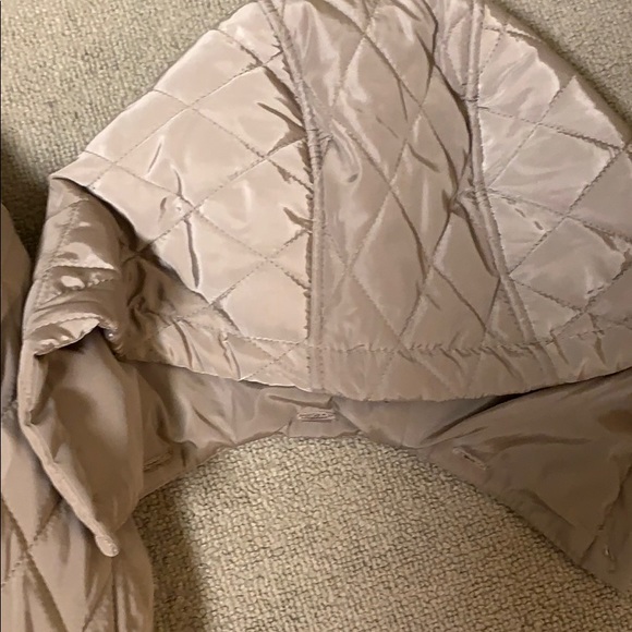 Michael Kors coat, great condition! Tan! cute! - Picture 6 of 12